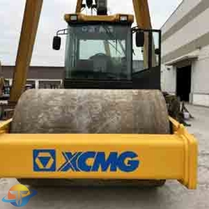 Rouleau vibratoire XCMG XS223J, capacité de 22 tonnes, état neuf, forte capacité de travail, prix bas, marque chinoise réputée, moteur unique - Product Image 5