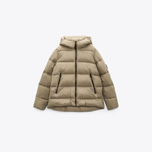 Vente en gros de veste matelassée pour hommes, nouveau style tendance, veste universitaire chaude, col à capuche pour l'hiver, travail, vêtements longs - Product Image 1