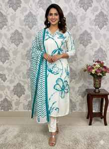 Kurti de Seda Muslin para Mujer, Estampado, con Diseño Bollywood, Elegante y Moderno, con Pantalón y Dupatta, Hecho en India - Product Image 6