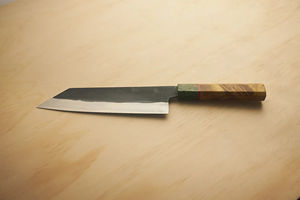 Cuchillo de Chef Hecho a Mano Personalizado, Hoja de Acero al Carbono, Cuchillo de Chef Forjado a Mano Japonés. - Product Image 5