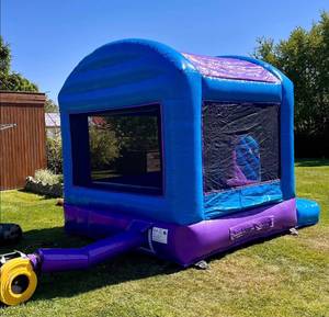 Castillo Inflable con Tobogán, Bloques de Construcción, Material de PVC, Garantía de 3 Años, Capacidad de 500 kg, Incluye Soplador, Parque de Trampolines - Product Image 4