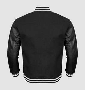 Veste universitaire personnalisée en laine letterman pour hommes en cuir véritable, noire avec patchs et étiquettes de logos brodés de couleur rouge, veste pour hommes - Product Image 2