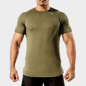 T-shirt d'entraînement à manches courtes en coton uni Drifit Fitted Workout Muscle Fitness T-shirt de sport Slim Fit pour hommes - Product Image 2