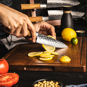 Vente en gros personnalisé OEM ODM Coutellerie Fabrication artisanale Couteaux de chef de cuisine en acier inoxydable à haute teneur en carbone avec manche en bois d'olivier - Product Image 2