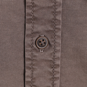 Chemise en coton et lyocell pour homme, manches longues, boutonnée, décontractée, style workwear, avec poche et col rabattu - Product Image 4