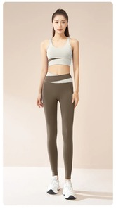 Mallas de gimnasio de compresión de seda con logotipo personalizable de alta calidad para mujer, pantalones de entrenamiento deportivos activos de punto, cintura al por mayor - Product Image 4