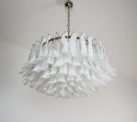 Lustre en verre d'art blanc de Murano de lustre italien moderne de luxe joli pour le salon