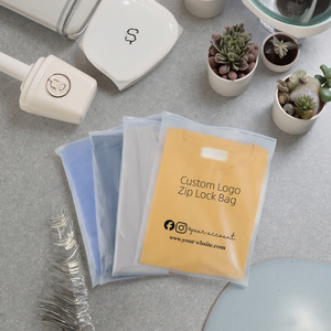 Sacchetti con Cerniera in PE Riciclabile con Stampa Offset Personalizzata per T-Shirt e <span class=keywords><strong>Polo</strong></span>, Dimensioni Personalizzate per Confezionamento Abbigliamento - Product Image 4