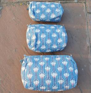 Trousse de toilette en coton imperméable à fermeture éclair pour femmes, meilleurs cadeaux pour femmes, sacs à cosmétiques. - Product Image 3