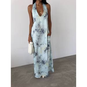 Vestido Maxi Estampado de Satén con Cuello Halter, Cintura Natural, Transpirable para Ocio - Product Image 1