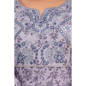 Kurta Recta de Gasa con Estampado Floral Morado y Adornos de Espejo, Mangas Tres Cuartos, Pantalones y Dupatta a Juego - Product Image 6