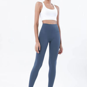 Conjunto de Yoga Casual para Mujer, Estilo Europeo Americano, Color Sólido, Corte Ajustado, Tela Transpirable y Ecológica para Primavera Verano - Product Image 1