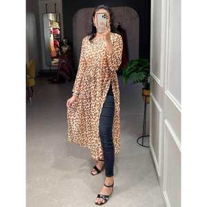 Adorable Kurti Estilo Vintage para Mujer, Talla XL, Estampado Animal Marrón, Chifón, Corte Nayra, para Uso Diario en Otoño y Primavera, Decoración con Logotipo - Product Image 4