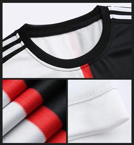 Conjunto de Uniforme de Fútbol Profesional para Hombre con Tela Absorbente de Humedad y Diseño Moderno - Product Image 4