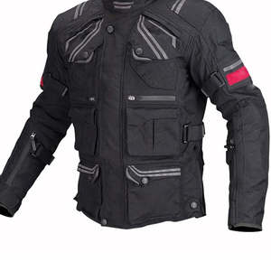Blouson de moto en cuir de style cruiser, conçu pour les motards classiques, avec du cuir résistant et une coupe confortable pour les voyages. - Product Image 4