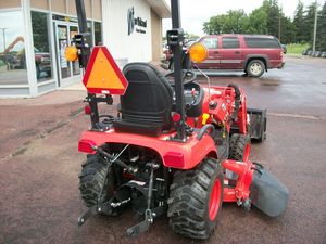 High Performance Kioti CS2210 21HP Engine <b>Wheel</b> Tractor Diesel Compact Lawn Mower 4WD Agricultural Mini Tractor for <b>Small</b> Farm - Product Image 2