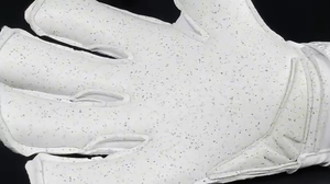 Gants de gardien de but en cuir de qualité supérieure personnalisables sur mesure coupe personnalisée poignée en latex de football en gros - Product Image 4