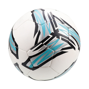 Balones de fútbol de alta calidad tamaño oficial 5 estilo clásico con logotipo personalizado para entrenamiento - Product Image 5