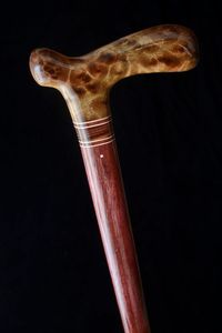 CLIQUEZ CONFORTABLE ANTIDÉRAPANT BÂTON DE MARCHE EN RÉSINE DE BOIS avec poignée multiforme pour personnes âgées Rehabilitatio - Product Image 3