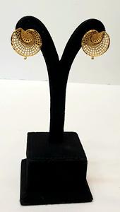 Ensemble de pendentifs élégants plaqués or 24 carats Zircon de style classique de haute qualité pour mariage fiançailles anniversaire cuivre cadeau parfait - Product Image 4