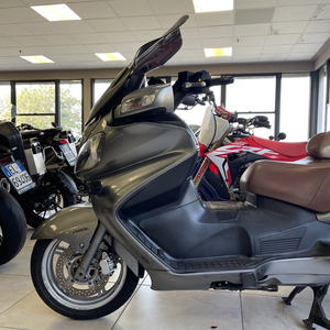 Scooter à essence Suzuki Burgman 650 - Product Image 4