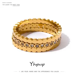 Bague Ronde Exquise et Tendance avec Zircon Cubique, Plaqué Or 18K et Or Rose, Incrustée sur Cuivre, Idéale pour les Mariages - Product Image 5