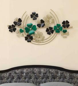 Art mural en métal au design moderne fait à la main nouveau motif de fleurs pour le bureau et la chambre à coucher ornements muraux décoratifs en vente - Product Image 6