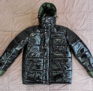 Chaqueta de Plumón de Moda al por Mayor, Abrigos de Diseñador para Hombre, Chaqueta de Plumón Personalizada, Chaqueta de Plumón Brillante para Hombre - Product Image 1