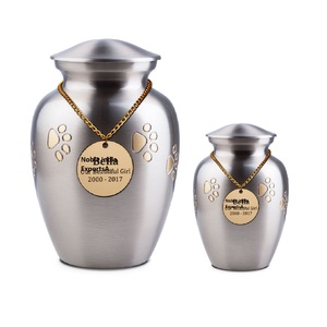 Urne funéraire en laiton en métal de conception fabuleuse avec le stockage de cendres humaines de finition verte et grise avec le couvercle d'expédition directe - Product Image 4