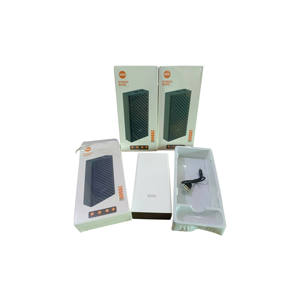 Banque d'alimentation portable ultra-fine 10000mAh à charge rapide avec écran LED et protection de sécurité - Product Image 6