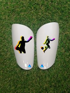 Equipo de protección Premium Tipo 09 Espinilleras para jugadoras de fútbol femeninas de alto nivel para cumplir con altos estándares - Product Image 2