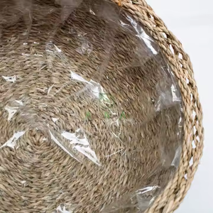 Panier de rangement et de décoration polyvalent en jonc de mer artisanal du Vietnam - Product Image 5