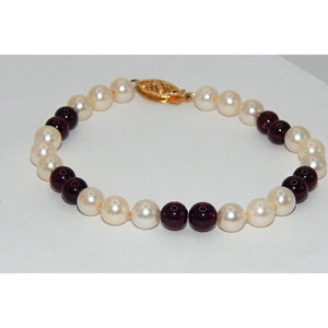 Bracciale di perle coltivate e rubino da 5mm con chiusura 14k eleganti braccialetti di perle da donna - Product Image 3