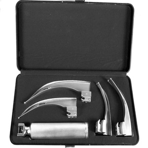 Kit de 4 lames incurvées pour laryngoscope McIntosh, 1 poignée de batterie avec étui de transport, acier inoxydable de qualité supérieure - Product Image 1