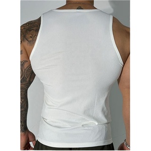Lot de 3 Débardeurs Gym Grande Taille Respirants pour Homme Style Stringer 100% Coton Premium Côtelé Logo Personnalisé - Product Image 3