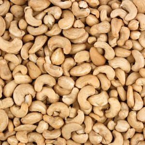 Nueces de Anacardo Crudas Frescas con Alto Contenido de Proteínas, Nueces de Anacardo Crudas Premium Ideales para Exportación a Granel y Fabricantes de Alimentos - Product Image 2