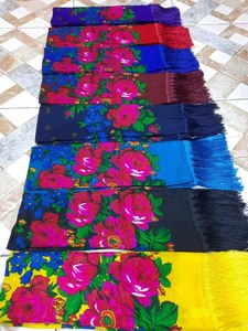 Chal con estampado floral y flecos, pañuelo cuadrado de estilo étnico para mujer, uso diario - Product Image 5