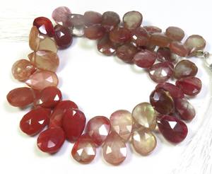 สร้อยคอหินแอนเดซีนลาบราโดไรต์ธรรมชาติคุณภาพสูง 8 เส้น ทรงลูกแพร์เจียระไน สีแดง ขนาด 9.5-12.5 มม. - Product Image 6