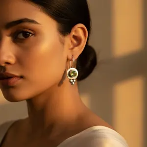 Boucles d'oreilles pendantes en argent 925 plaqué or 18 carats avec péridot et perle pour mariage, fête ou cadeau, bijoux chrétiens pour femmes - Product Image 3