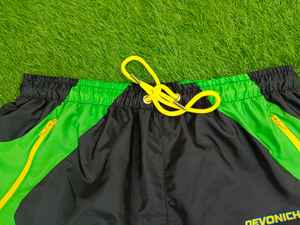 Pantalones cortos cortavientos de tela de nailon y poliéster personalizados, pantalones cortos de nailon con malla interior para hombre con estampado de sublimación de verano - Product Image 3