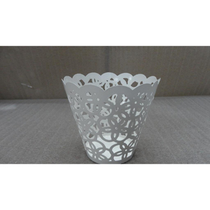 Support votif suspendu avec étoile découpée, support votif de styliste en fer élégant de qualité supérieure - Product Image 3