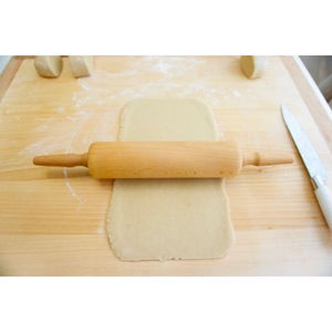 Kitchen Accessories Modern Design Wooden <b>Rolling</b> <b>Pin</b> Prime Quality Wooden <b>Rolling</b> <b>Pin</b> at Reasonable Price - Product Image 2