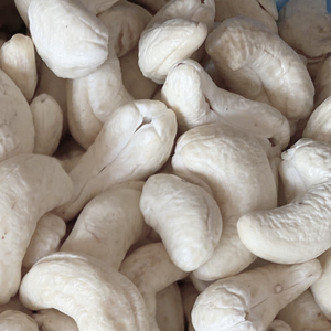 Venta Caliente de Nueces de Anacardo WW180, WW240, WW320, LP Nueces de Anacardo Crudas W320, Empaque de Marca Privada Disponible - Product Image 1