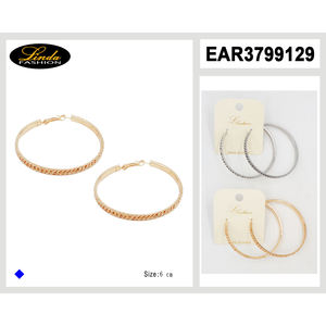 Pendientes de Aro con Perlas de Imitación Linda Fashion, Chapados en Oro, Joyería de Fiesta para Mujer, Estilo Geométrico - Product Image 6