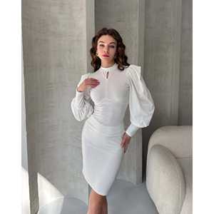 Blusa de Crepé con Mangas Princesa y Detalle de Cuello Beso, Silueta Ajustada y Cintura Natural - Product Image 1