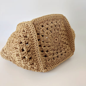 Bolso de ganchillo para mujer Bolso de hombro cruzado de punto Bolso de ganchillo lindo para niñas OEM Hecho en Vietnam - Product Image 5