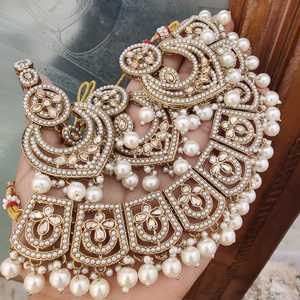 Premium Quality Traditional Necklace With <b>Beautiful</b> <b>Earrings</b> And Maang Tikka Perfect For Wedding, Festive Occasions - Product Image 1