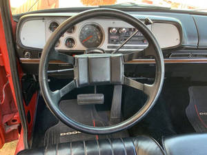 Pick-up D1-00 de 1979, en bon état, conduite à gauche - Product Image 2