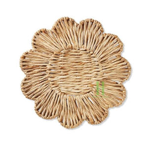 Assiette de charge festonnée tissée à la main assiettes de chargeur en rotin Boho pour la décoration de la maison napperon fait à la main pour le restaurant de fête de mariage - Product Image 4