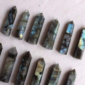 Vente en gros de tours de labradorite naturelle, pierres précieuses en vrac pour collectionneurs et espaces de méditation, disponibles à bon prix - Product Image 2